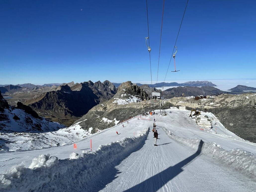 Es hat auch schlagartig plötzlich kaum Leute.