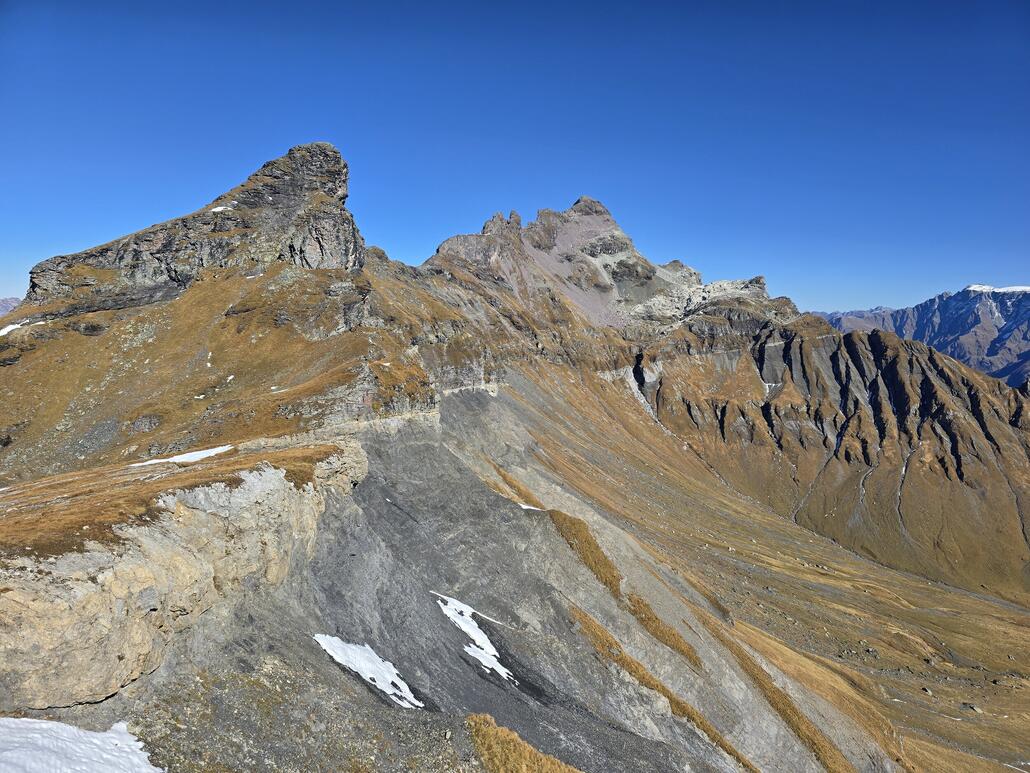 Blick zum Kärpf. Einfach eine schöne Landschaft hier oben.