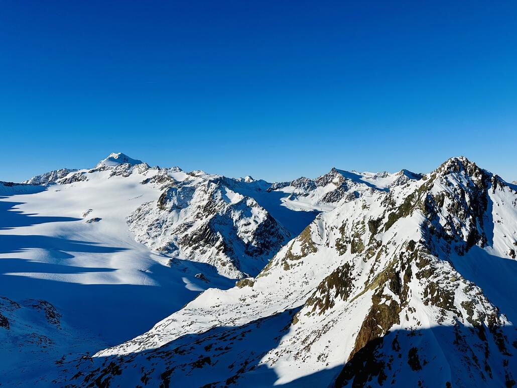 Immer wieder tolle Blick auf die Wildspitze.