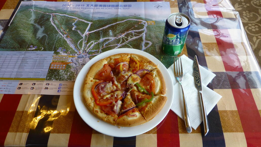 Das Essen war… naja, selber schuld, wenn man in China westliches Essen bestellt wie ich hier. ;)