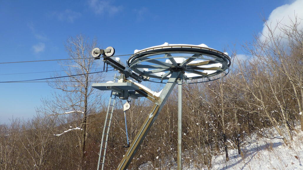 Nochmals die Bergstation vom „schwedischen“ Schlepper und ein paar Mastendetails