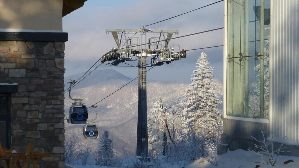 Auch nochmals die „Gondelbahn-Seite“ darf nicht fehlen… im Schatten wurde es aber sehr rasch wieder verdammt kalt.
