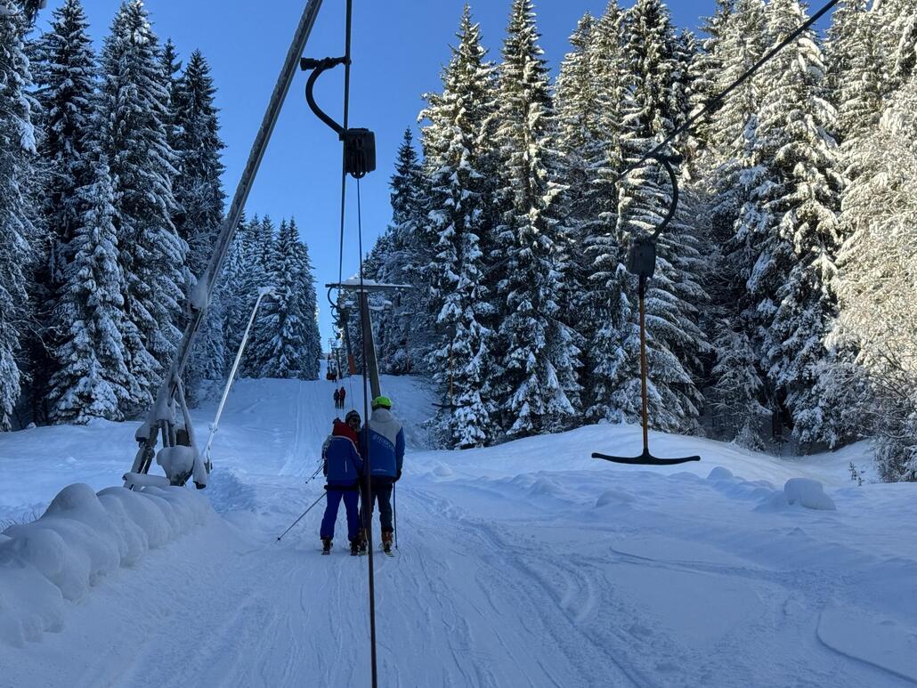 Leider blieb er mehrmals stehen. Bei meiner Fahrt glaub ich mindestens 3x…