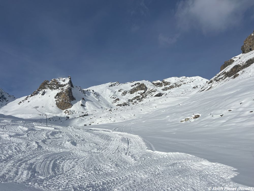 Es fehlt viel Schnee für den Rest des Skigebiets.