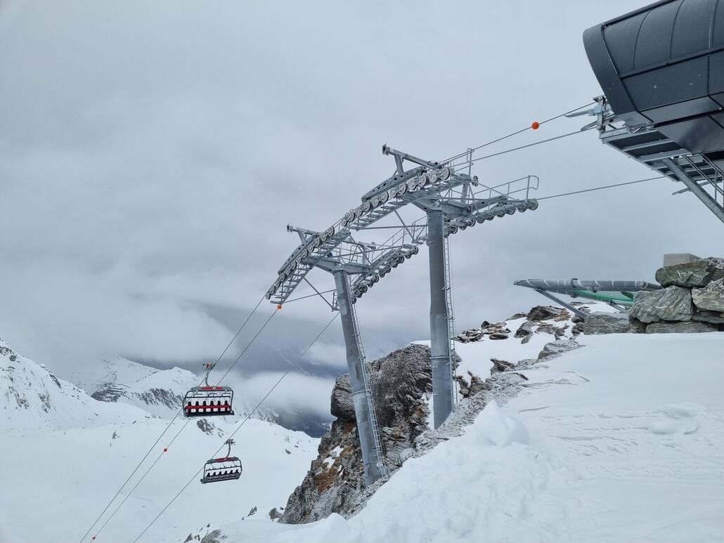 Letzte Stützenkombination vor Stationseinfahrt