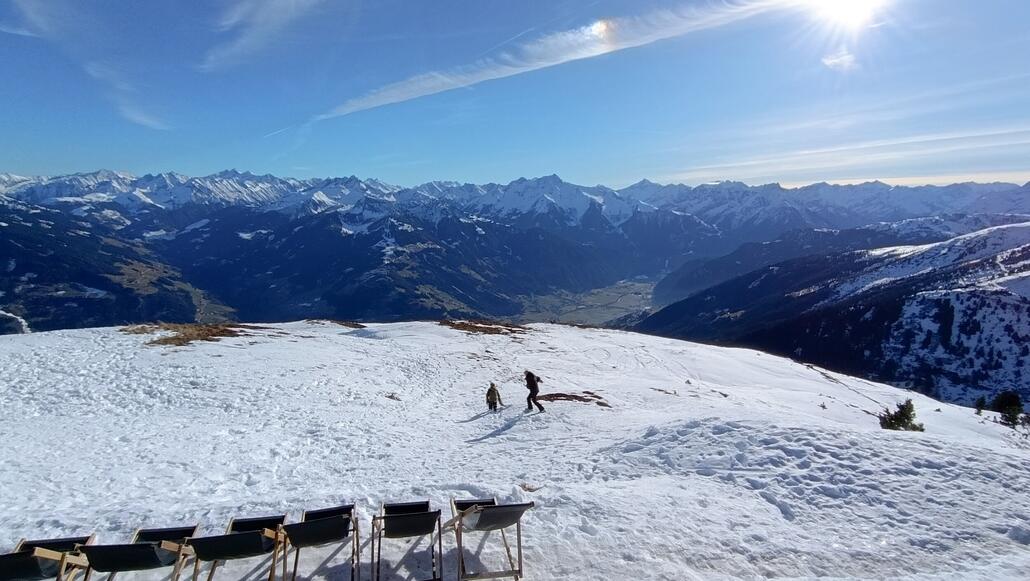 Tiefblick ins grüne Zillertal