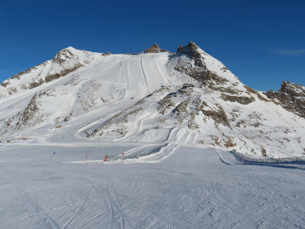 Gefrorenen Wand von der äußeren Piste am Olperer