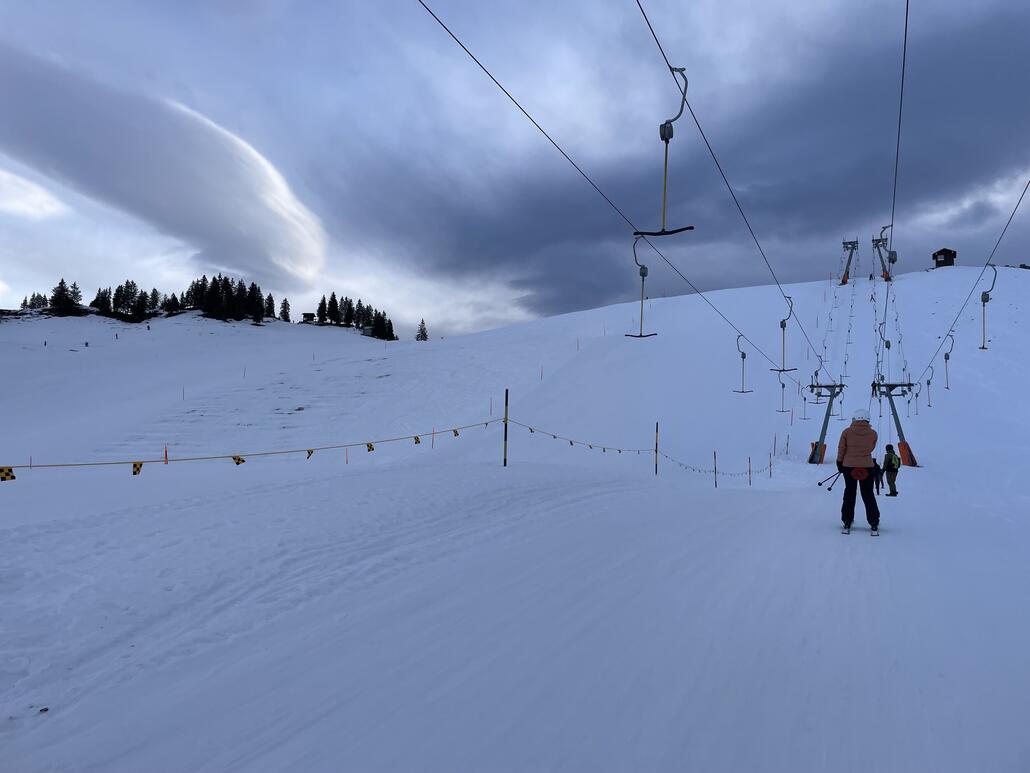 Nur der Tellerlift offen bei wenig Andrang, sonst ists doch umgekehrt