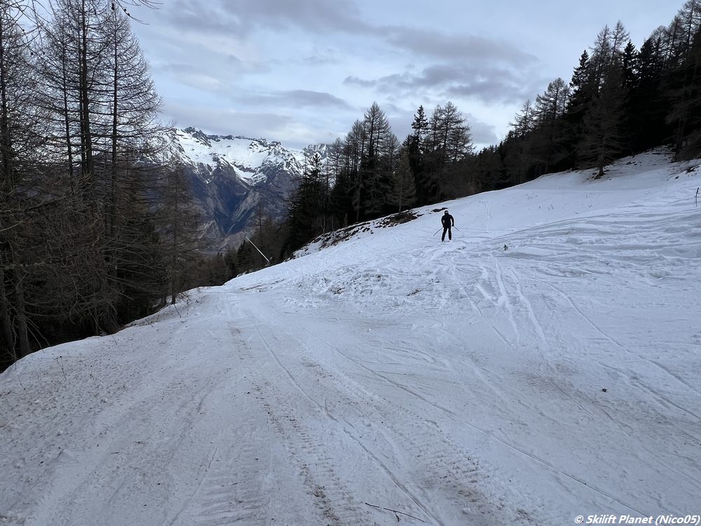 Blaue Piste Senntum-Breite Steg