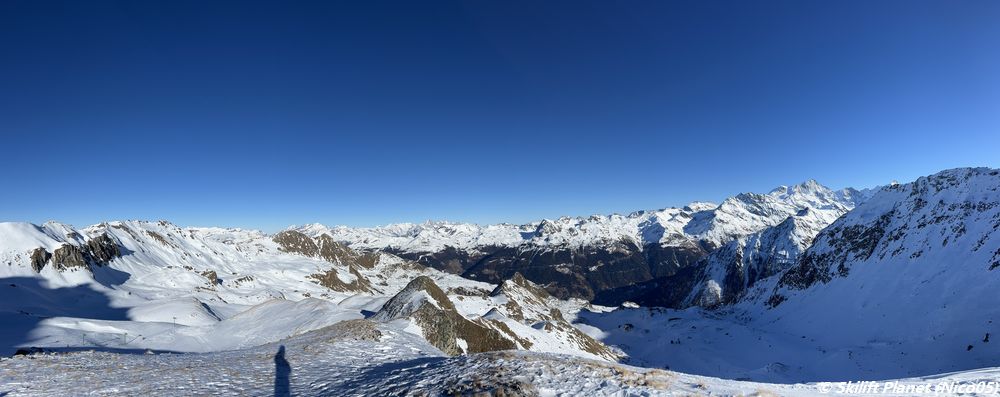 Panorama von Top von Skigebiet