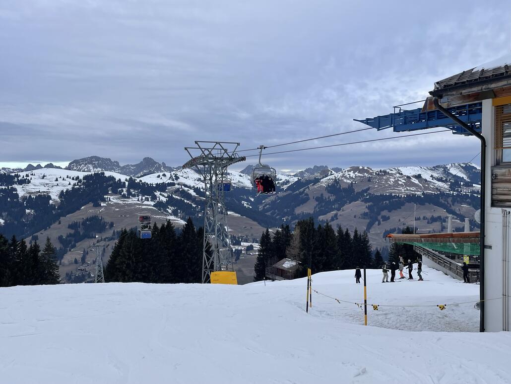 IMG_7881.jpeg (650.57 KiB) 2188 mal betrachtet Bergstation