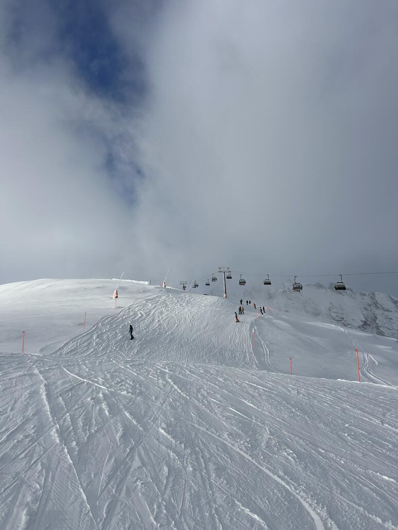 Piste unterhalb Laufböden