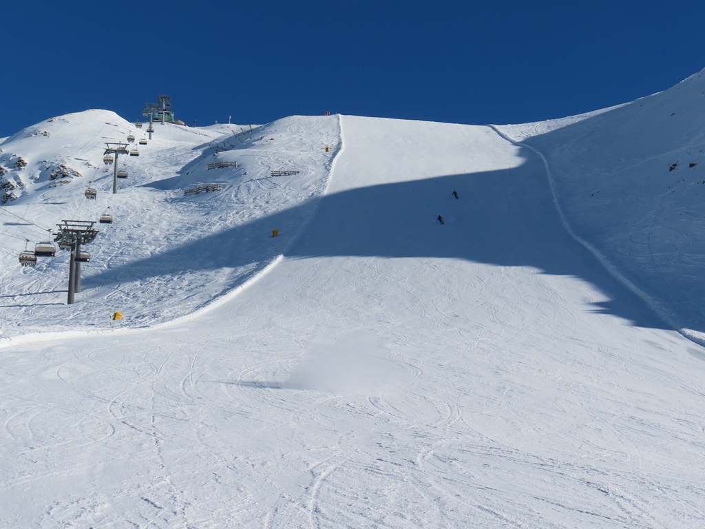 Steilhang der Jochpiste