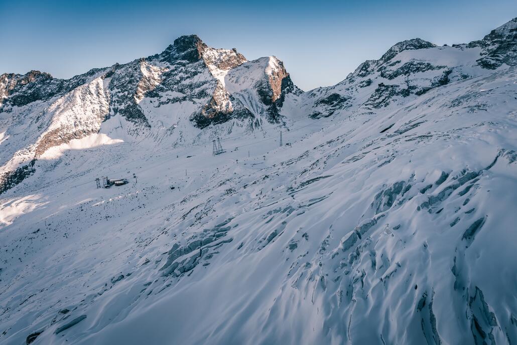 Blick von Längfluh Richtugn Morenia und Felskinn.