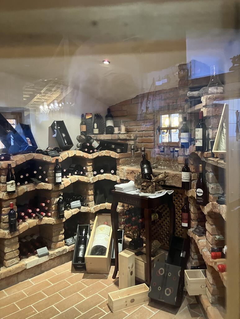 Weinraum; wir blieben aber alkoholfrei