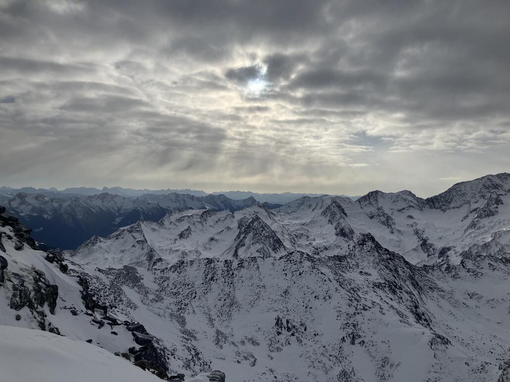 Blick vom Wurmkogel nach Italien - verhangen
