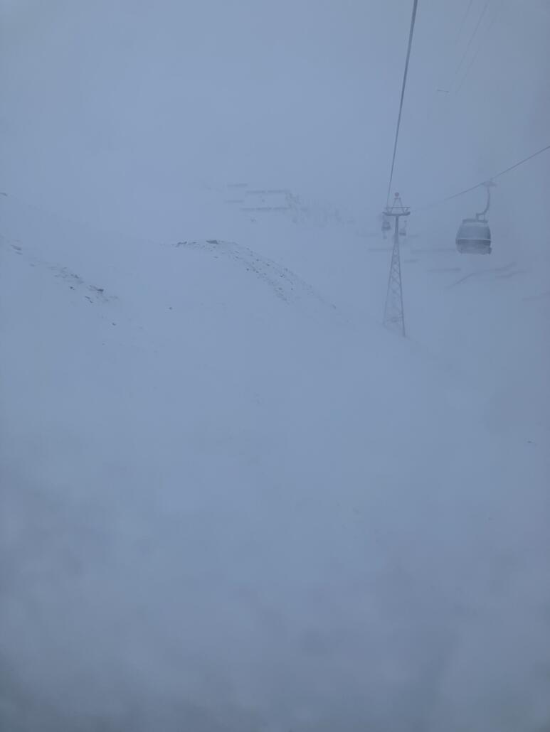 Morgens in der Verbindungsbahn Top Express