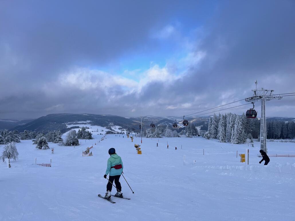 Die Piste an Ettelsbergbahn ist die prominenteste im Skigebiet und war trotzdem den ganzen Tag gut zu fahren.