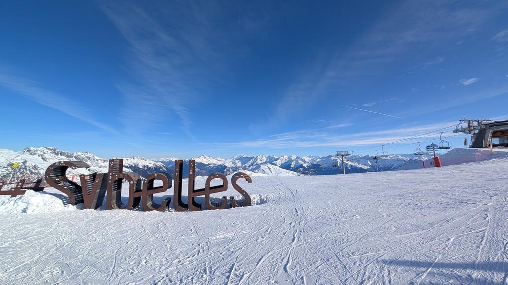 Zentraler Verbindungspunkt Ouillon, hier kann man in alle 3 Sektoren abfahren