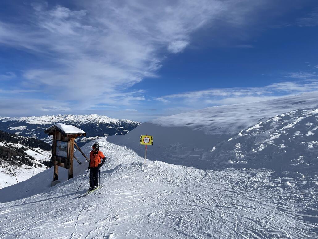 Schwarze 56 oben weiterhin zu