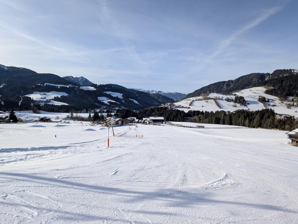 Rechte Piste am flachen Lift