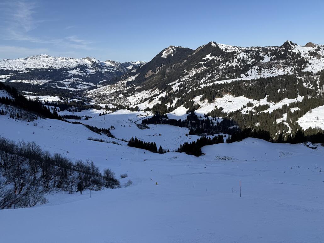 Der zweite Steilhang ist zwar nicht mehr ganz so Wild, aber auch noch ordentlich.