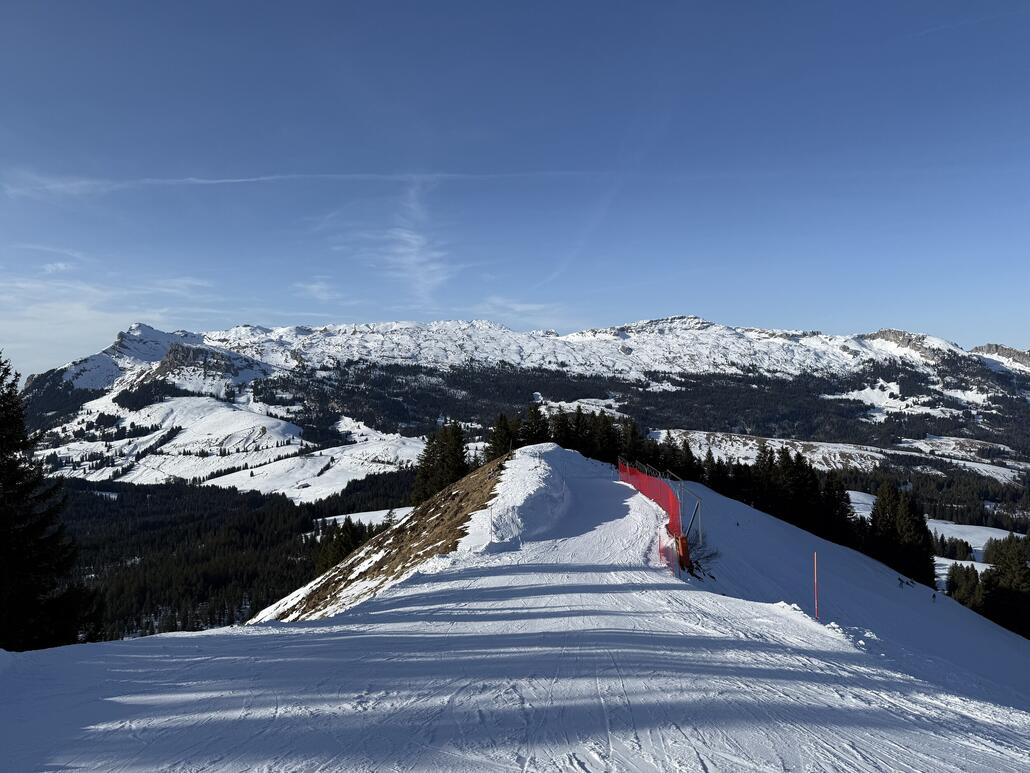 Hundskubel in Richtung Westen zum Schwarzenegg.