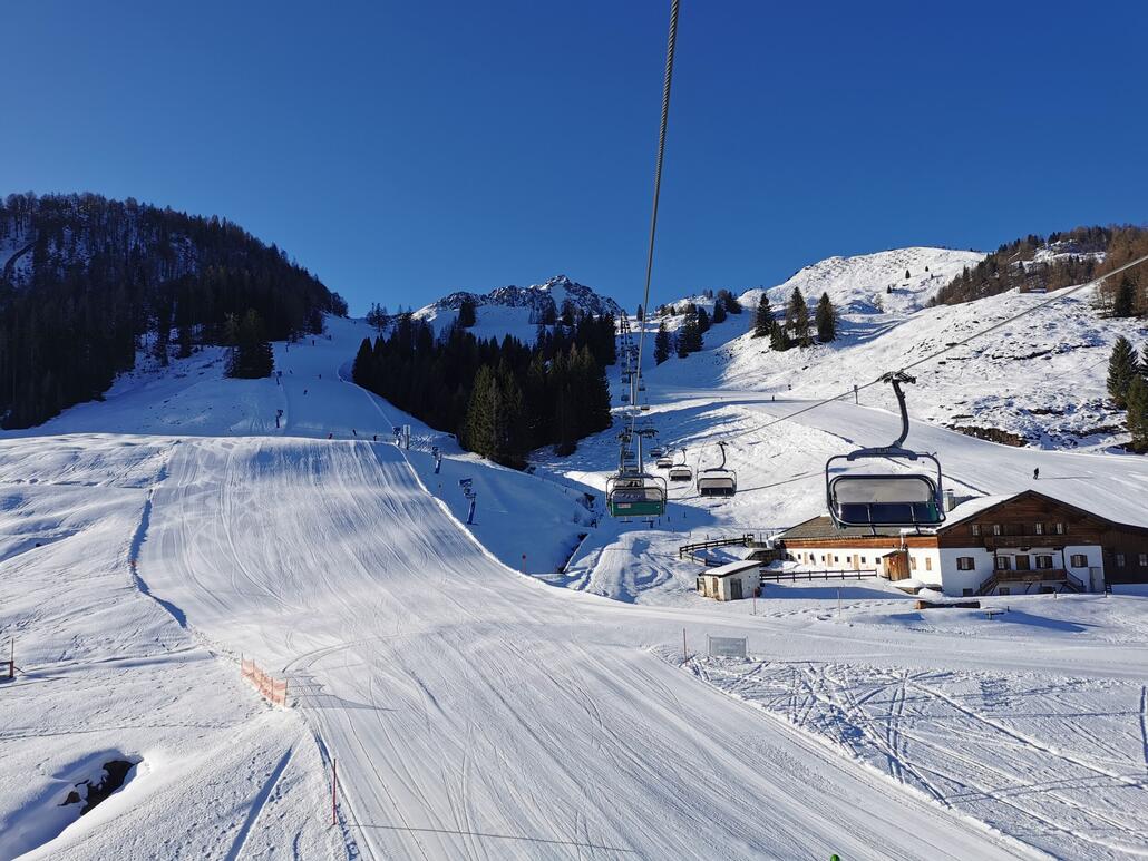 3. Und oben grüßt schon die Sonne. Herrlich.