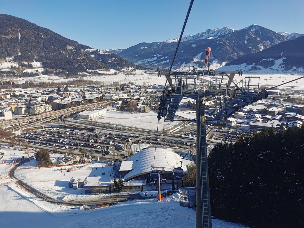 19. Und mit dem Bus weiter bis zur Areitbahn.