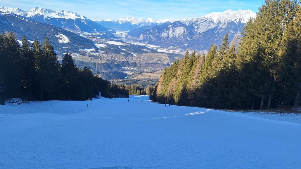 Olympiaabfahrt Mitte