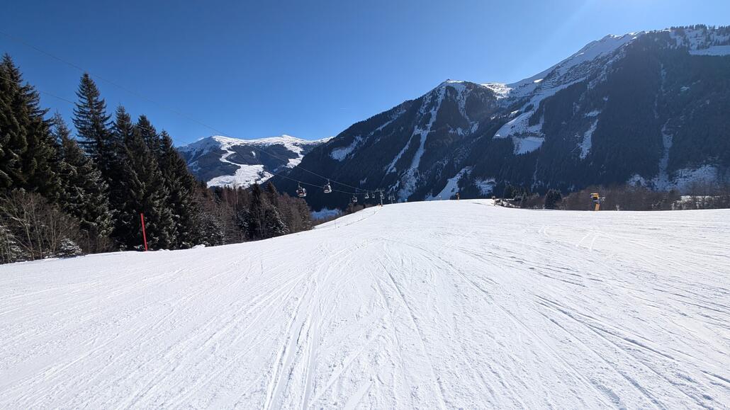 Schöne Talabfahrt Hochalm