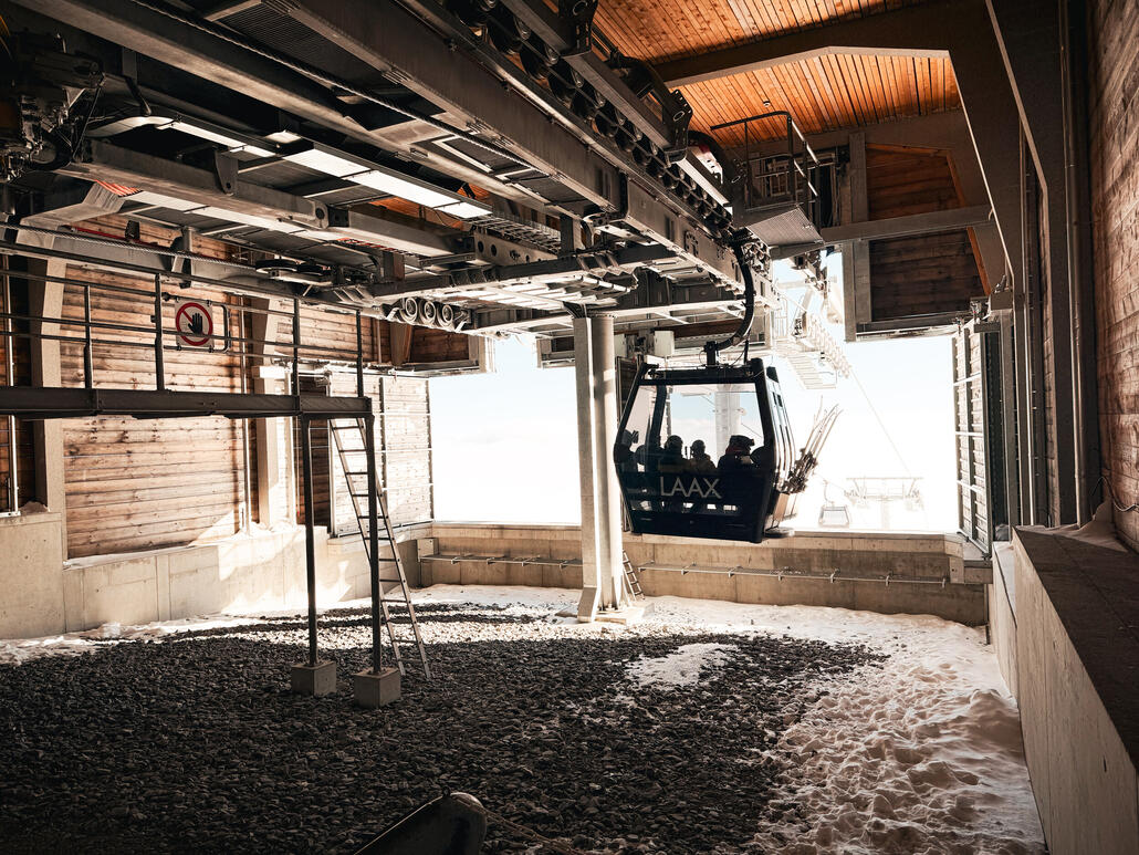 IMG_1700.JPG (1.68 MiB) 744 mal betrachtet Bergstation la Siala