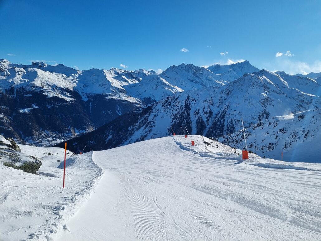 Pisten alle gut in Schuss, hier die Tsayet.<br />Auch die Pisten Tsa und Abc waren cool zu fahren.