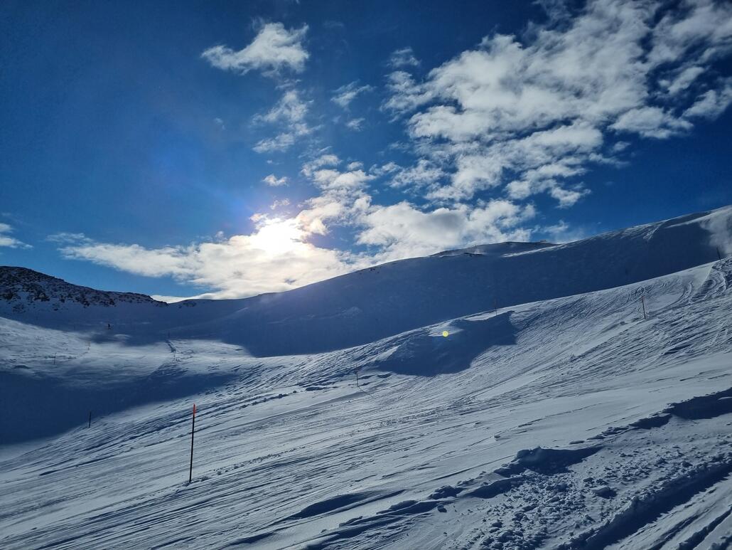 Lona und Verbindungspiste leider nach wie vor geschlossen