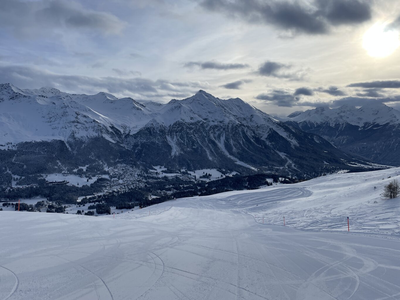 Die blaue 50 am Gertrud um 09:45 Uhr. Auch hier gibt es nichts auszusetzen.